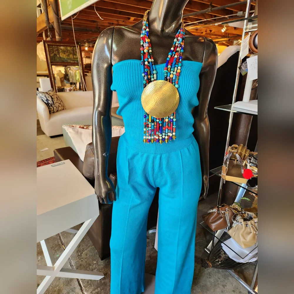 Colorful Beaded Statement Necklace with Bold Medallion, Beaded Fringe 😍Only 1✨️ - Picture 7 of 17